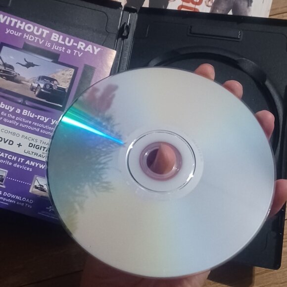 Seth Rogen & Zac Efron 2014 movie "Neighbors" DVD - Picture 3 of 5